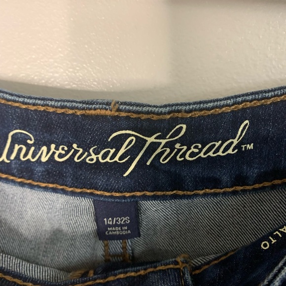 Universal Thread High Rise Flare Denim Jeans - Picture 3 of 7